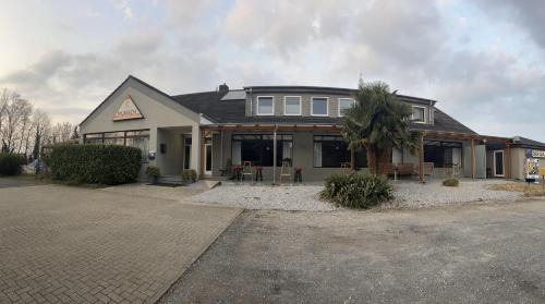 Rieth Hotel | Motel Munsch