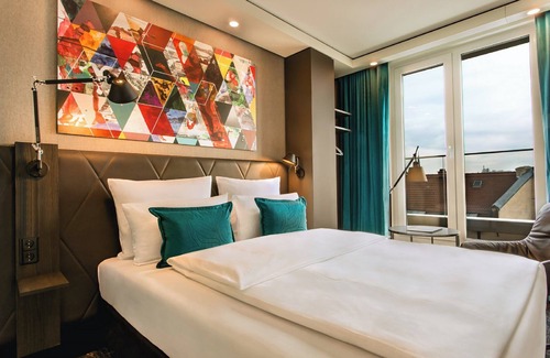 Altstadt Hotel | Motel One Frankfurt - Römer