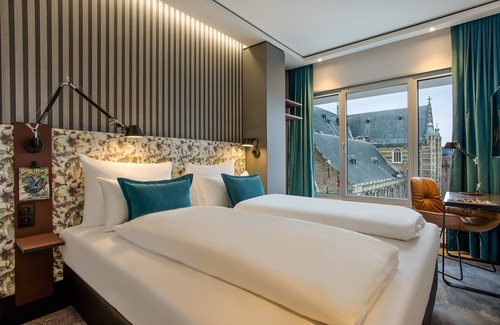 Stadsdriehoek Hotel | Motel One Rotterdam