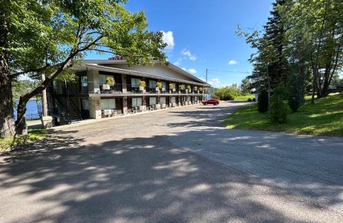 Chicoutimi Hotel | Motel Panoramique