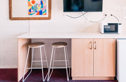 Port Augusta West Hotel | Motel Poinsettia