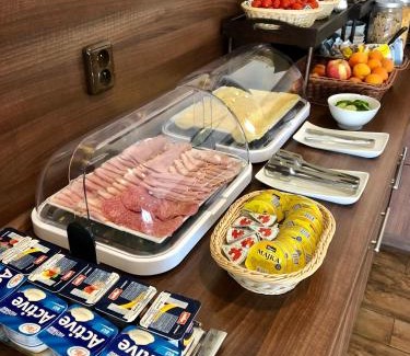 Mlada Boleslav Hotel | Motel R10