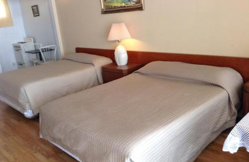 Saint-Zotique Hotel | Motel Rive Du Lac