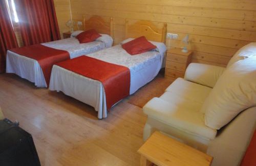 Villarrubio Hotel | Motel San Isidro