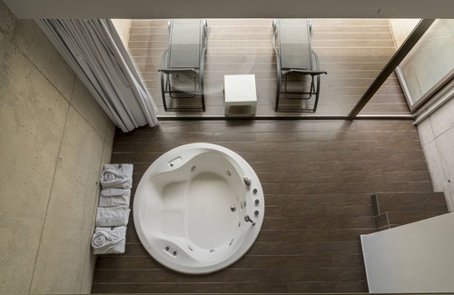 Onda Hotel | Motel Shhh