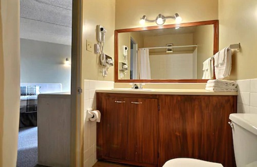 Saint-Eustache Hotel | Motel St-Eustache