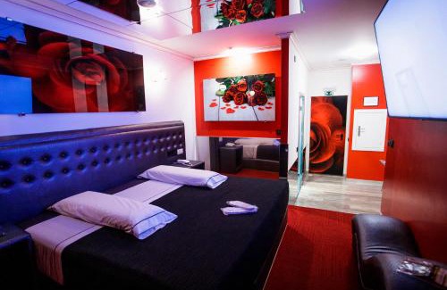 Teo Hotel | Motel Venus Santiago