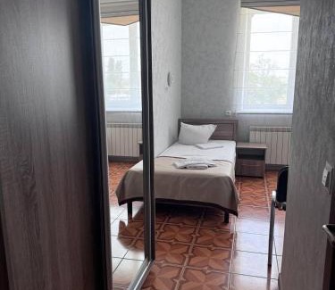 Mykolaiv Oblast Hotel | Motel Xameleon