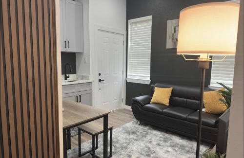 Cedar Crest House | Mother-In law Qtr