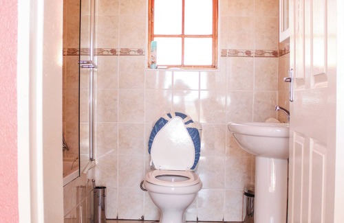 Thaba Tseka House | Motherland Guest House