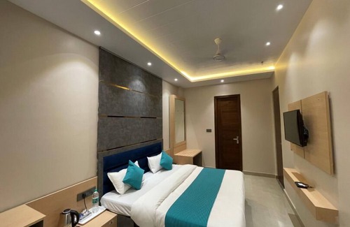 Haldwani Hotel | Moti Mahal Inn