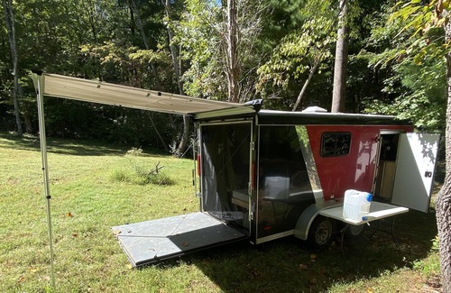 Saint Meinrad House | Moto Camper