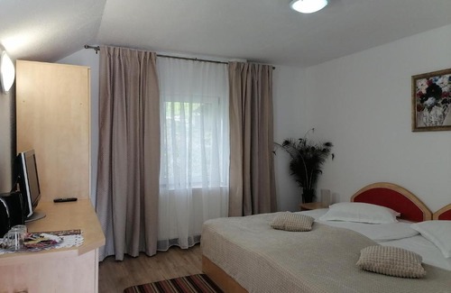 Bran House | Motorom