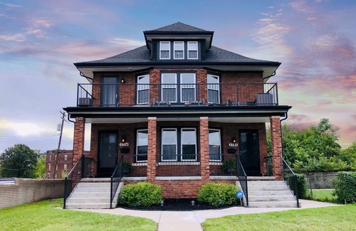 New Center Detroit House | Motown BNB . Experience Detroit in style.