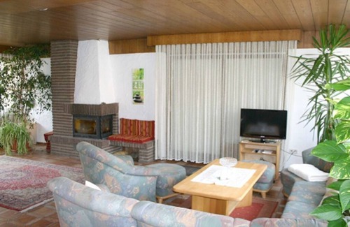 Lauda House | Mott Comfortable holiday residence