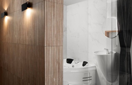 Haifa House | motzkin sweet