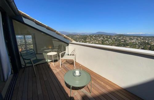 Mougins House | Mougins Collection - Magnifique maison au Cœur du Vieux Village de Mougins, vue sur les Alpes du Sud