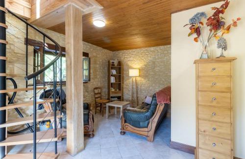 Thonac House | Moulin au coeur de la nature