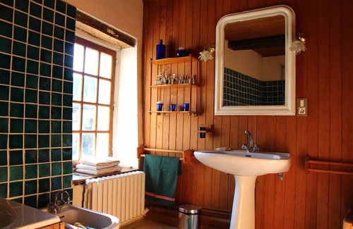 Neuvy-Sautour House | Moulin de Fourtin, Swimming pool and Tennis court in Neuvy Sautour