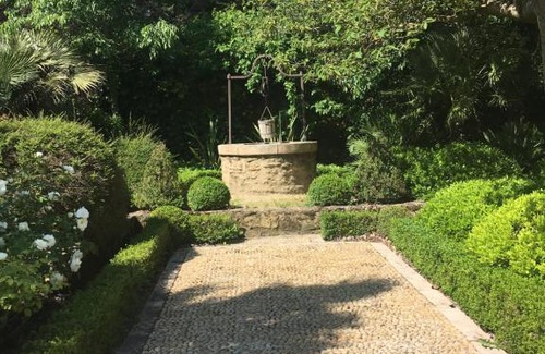 Sorgues House | Moulin de Vaucroze