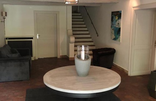 Sorgues House | Moulin de Vaucroze