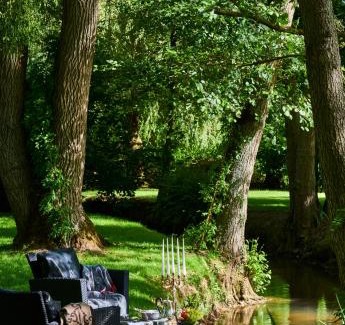 Saint-Etienne-Roilaye Bed & Breakfast | Moulin Royale
