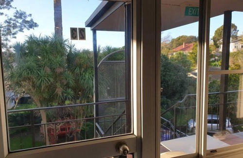 Mount Albert Apartment | Mount Albert Apartment