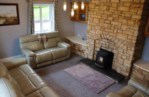 MacGillycuddy's Reeks House | Mount Alohert House