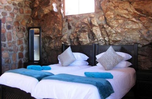 Karas Cabin | Mount Canyon Guest Farm