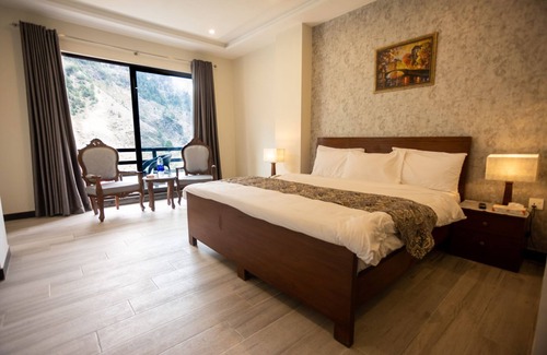 Kohistan Hotel | Mount Feast Hotel