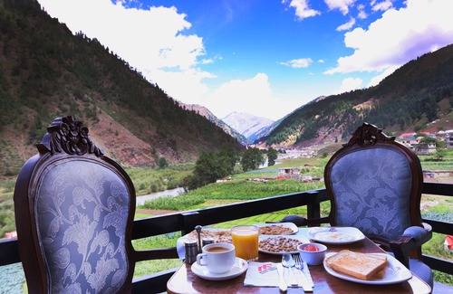 Kohistan Hotel | Mount Feast Hotel