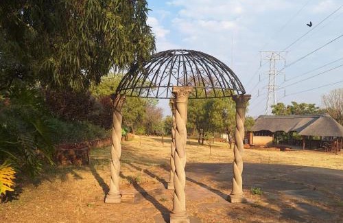 Tshwane Cabin | Mount Festiva Lodge