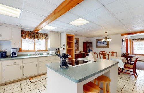 Mount Holly House | Mount Holly Ski House