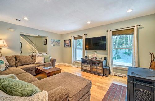 Mount Holly House | Mount Holly Vacation Rental with Hot Tub!