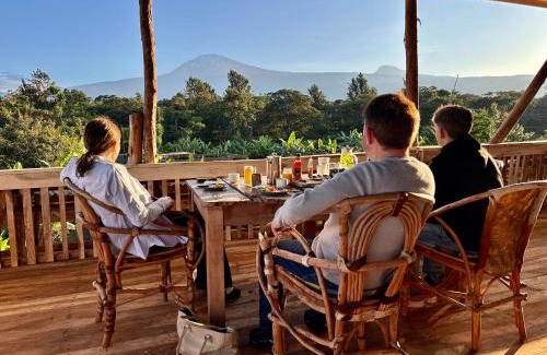 Moshi Cabin | Mount Kilimanjaro 360 view Cottage