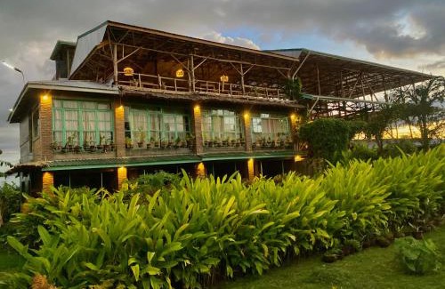 Moshi Cabin | Mount Kilimanjaro 360 view Cottage