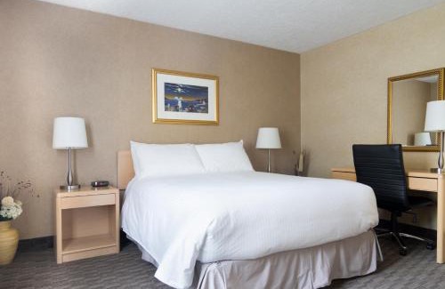 Grand Falls - Windsor Hotel | Mount Peyton Resort & Conference Centre