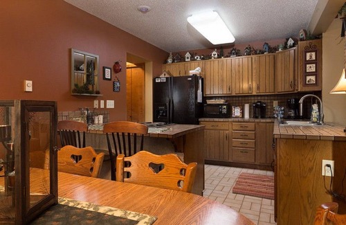 Hill City House | Mount Rushmore 9 miles, Hill City 3 miles! Sleeps 6