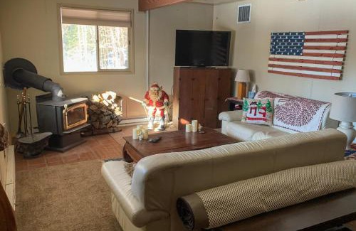 West Dover House | Mount Snow Chalet