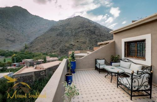 Aroumd Cabin | Mount Toubkal Lodge