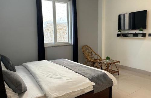 Tehri House | Mount Valley