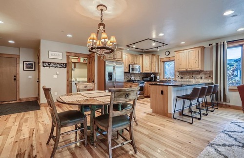 Frisco Condo | Mount Victoria Lodge - Luxury near Frisco's Main Street!