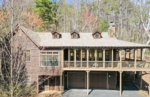Big Canoe House | Mountain Acres Retreat - Relax in Total Seclusion!