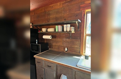 Kingston Cabin | Mountain adventure cabin w/stunning views in the Ozarks.