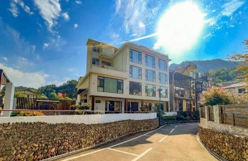 Wulingyuan House | Mountain and Bamboo Holiday Homestay Zhangjiajie Forest Park Branch