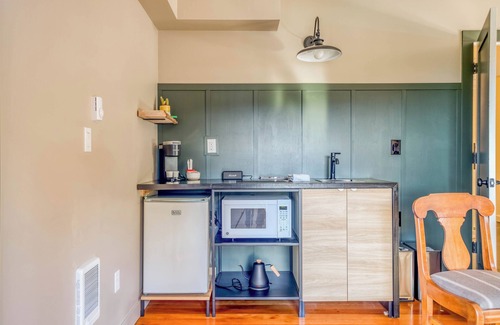 Nehalem House | Mountain and River View, Beach Nearby ,Fire Pit