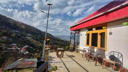 Kumharsain Apartment | Mountain Bliss - 2BHK Apartment
