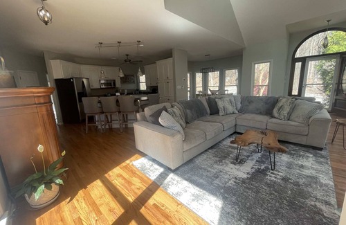 Kings Mountain House | Mountain Bliss Retreat, near Asheville & Charlotte