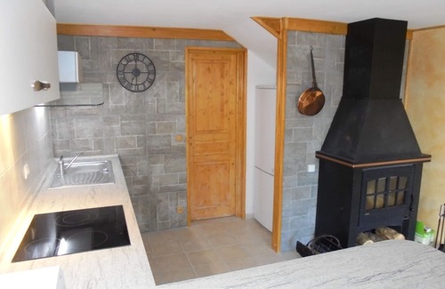 Saint-Martin-Vesubie Ski Chalet | Mountain cabin above Lake Boréon