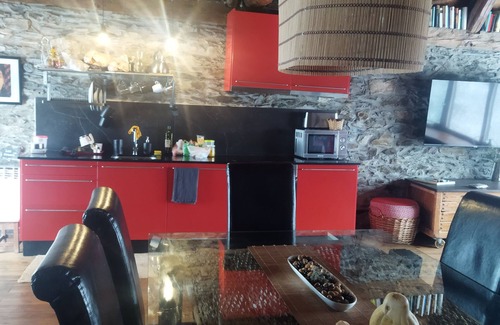 Vilamos Cabin | Mountain cabin a stone's throw from the ski resort of Baqueira Beret.